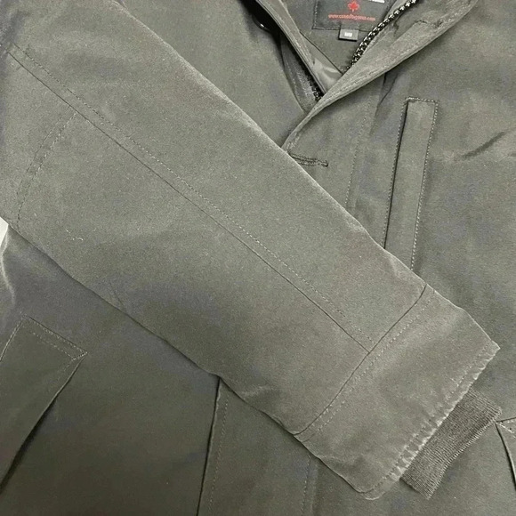 Canada Goose Parka  with fur for Men - Picture 5 of 13